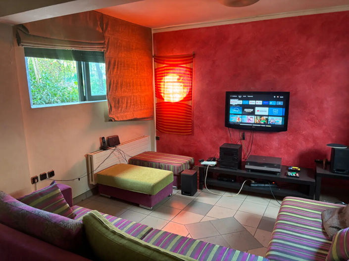 Image No.10-4 Bed Property for sale