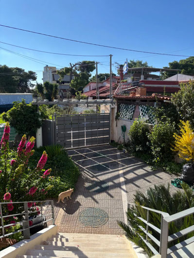 Image No.23-4 Bed Property for sale