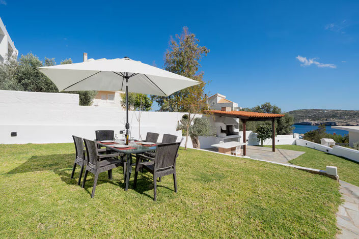 Image No.17-2 Bed Property for sale