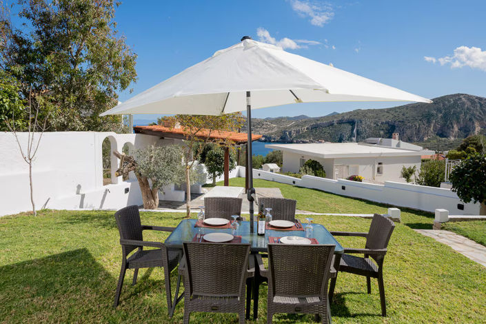 Image No.18-2 Bed Property for sale