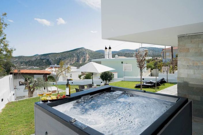 Image No.19-2 Bed Property for sale