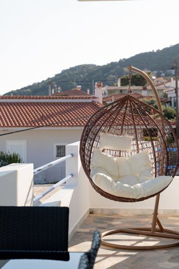 Image No.23-2 Bed Property for sale