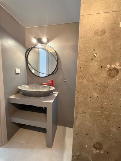 Image No.20-3 Bed Property for sale