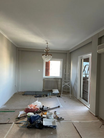 Image No.8-2 Bed Flat for sale