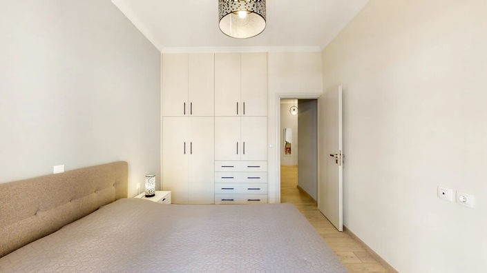 Image No.9-2 Bed Flat for sale