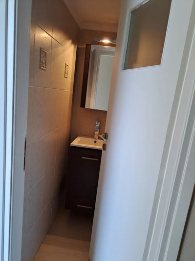 Image No.16-2 Bed Flat for sale