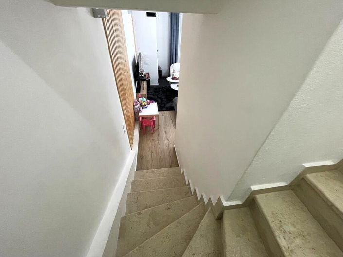 Image No.15-3 Bed Maisonette for sale