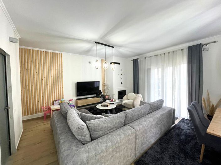 Image No.5-3 Bed Maisonette for sale