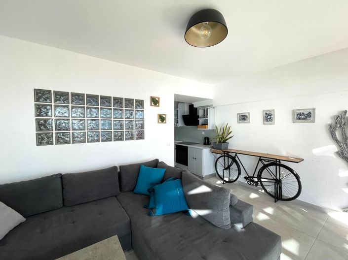 Image No.7-2 Bed Flat for sale