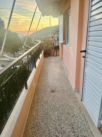 Image No.23-2 Bed Flat for sale