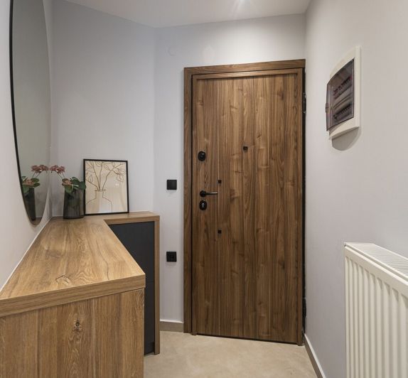 Image No.18-2 Bed Flat for sale