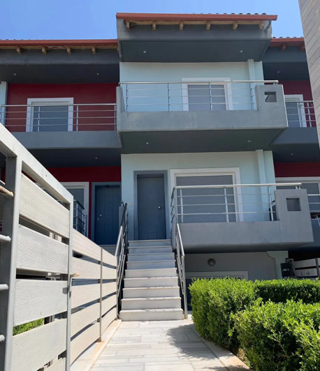 Image No.2-4 Bed Maisonette for sale