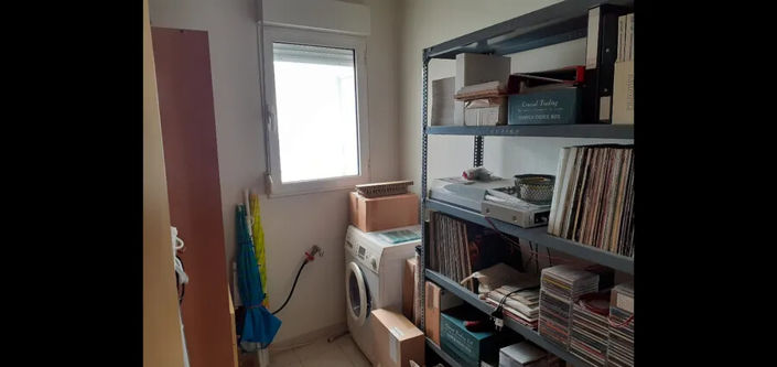 Image No.10-2 Bed Flat for sale