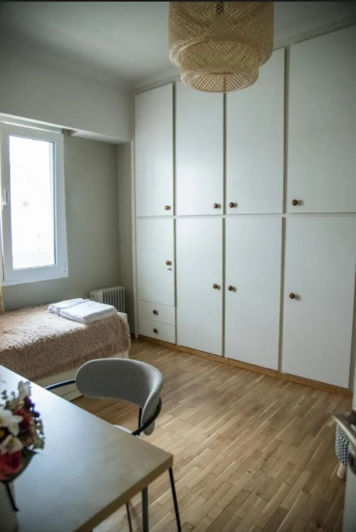 Image No.11-2 Bed Flat for sale