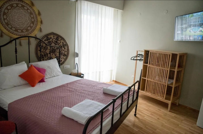 Image No.9-2 Bed Flat for sale