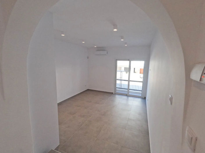 Image No.2-1 Bed Flat for sale