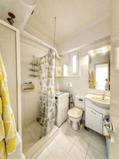 Image No.8-1 Bed Flat for sale