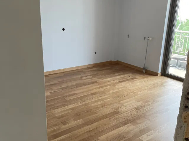 Image No.7-3 Bed Flat for sale