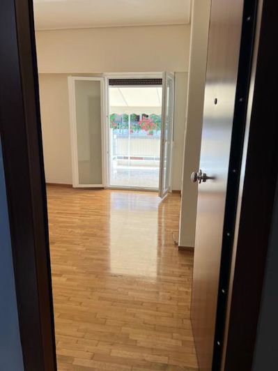 Image No.4-1 Bed Flat for sale