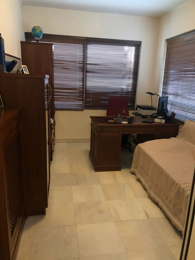 Image No.16-4 Bed Flat for sale