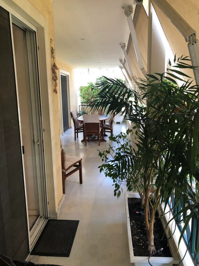 Image No.17-4 Bed Flat for sale