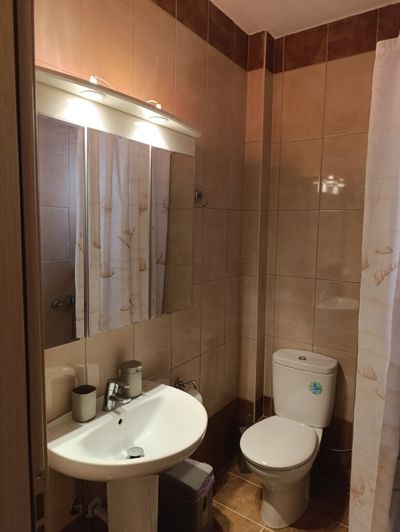 Image No.10-1 Bed Flat for sale