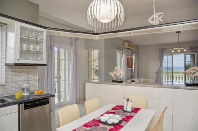 Photo 15 - Villa 480 m² in Attica