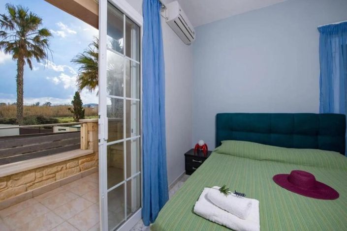 Image No.19-Villa for sale