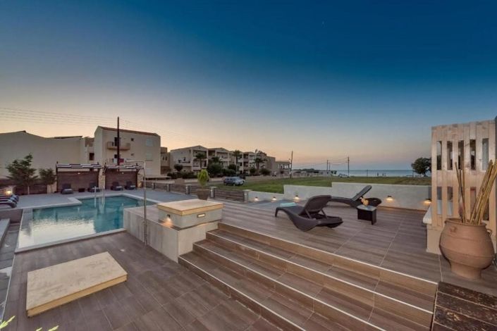 Image No.8-Villa for sale