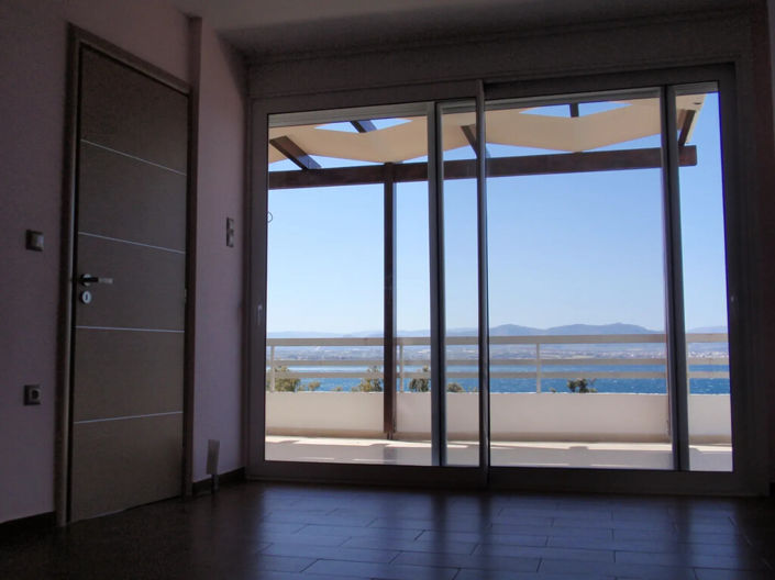 Image No.2-Appartement de 2 chambres à vendre à Loutraki