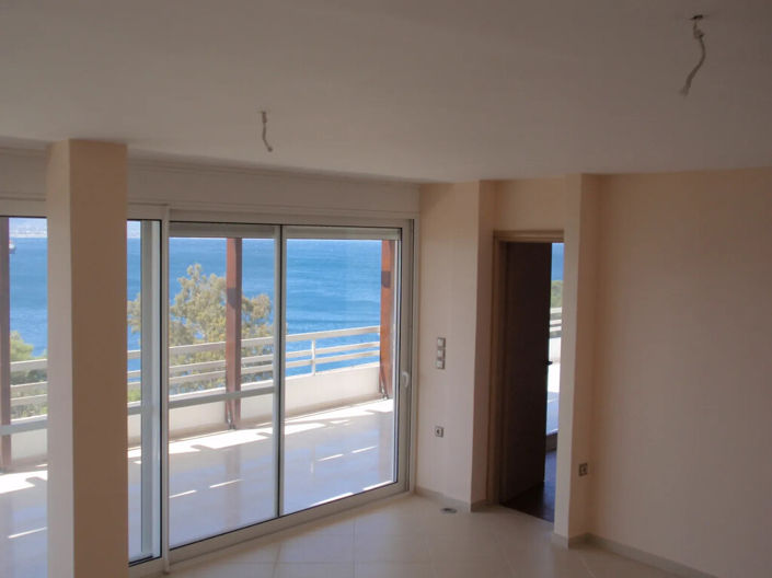 Image No.3-Appartement de 2 chambres à vendre à Loutraki