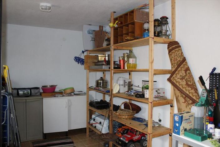 Image No.19-5 Bed Property for sale