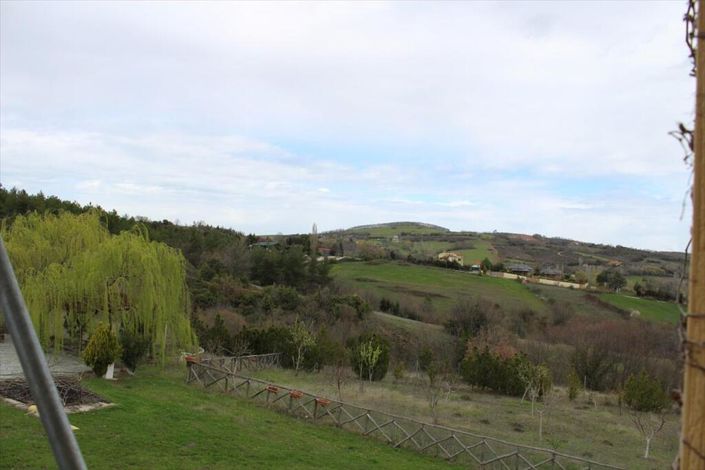 Image No.22-5 Bed Property for sale