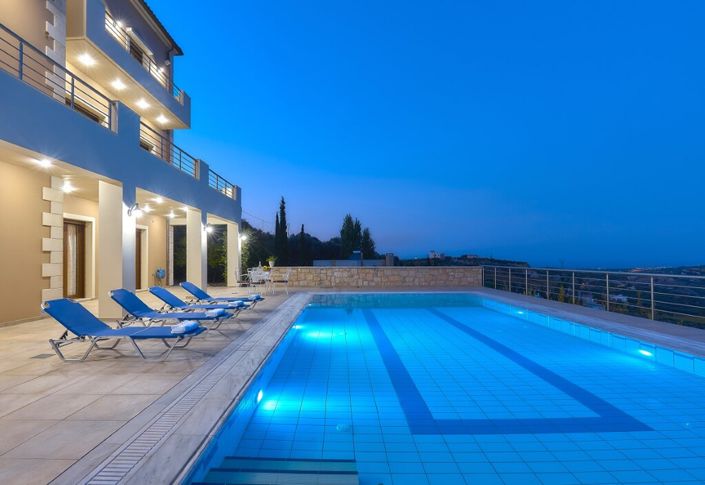 Image No.3-5 Bed Villa for sale