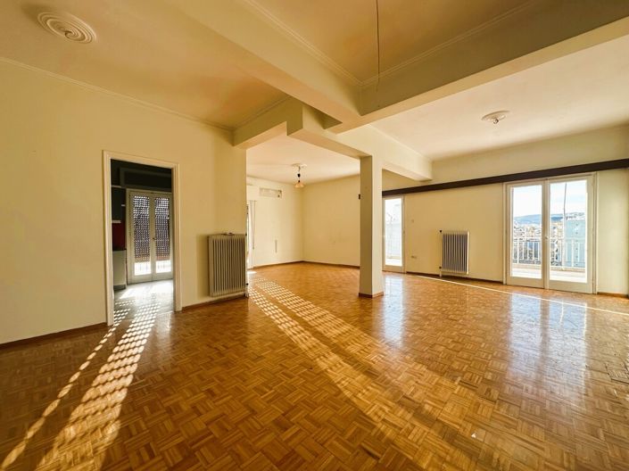 Image No.3-Appartement de 4 chambres à vendre à Athènes