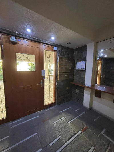 Image No.21-2 Bed Flat for sale