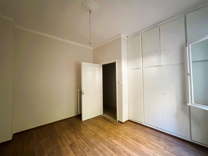 Image No.9-Appartement de 2 chambres à vendre à Kipseli