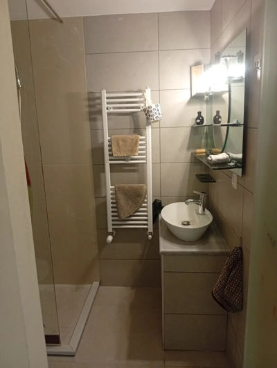 Image No.14-2 Bed Flat for sale