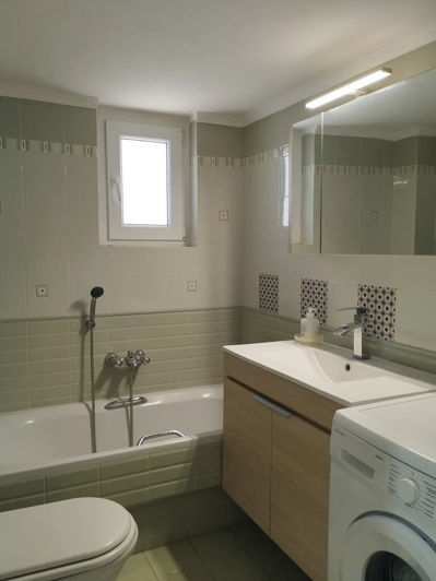 Image No.5-2 Bed Flat for sale