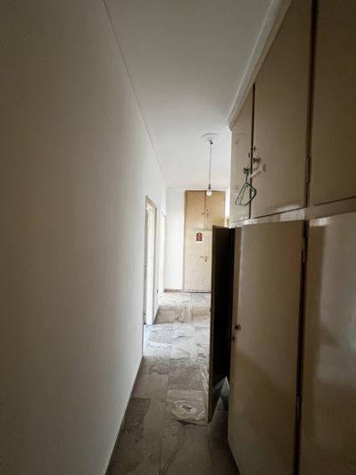 Image No.7-3 Bed Flat for sale