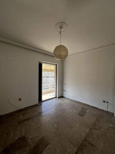 Image No.6-3 Bed Flat for sale