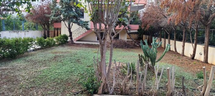 Image No.2-4 Bed Property for sale