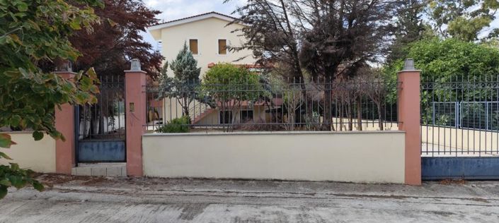 Image No.3-4 Bed Property for sale