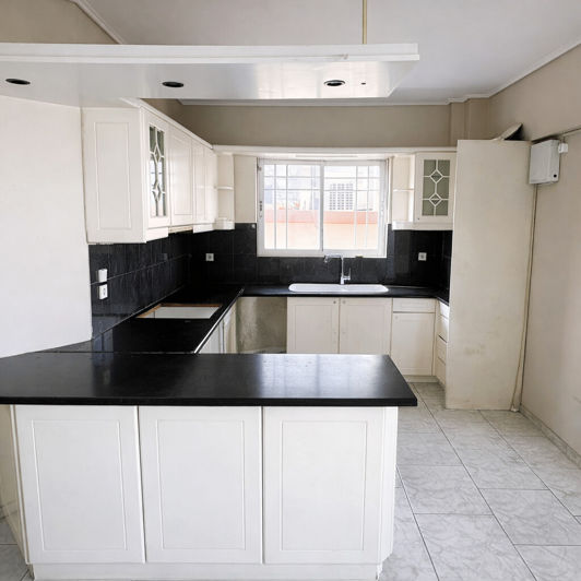 Image No.4-2 Bed Flat for sale