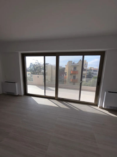 Image No.8-3 Bed Flat for sale