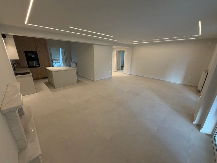 Image No.3-Appartement de 3 chambres à vendre à Glyfada