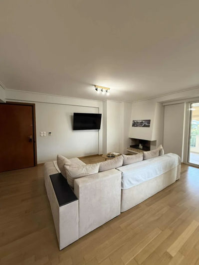 Image No.2-Appartement de 3 chambres à vendre à Glyfada