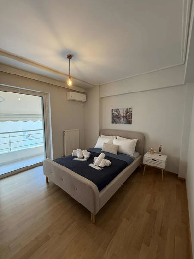 Image No.20-3 Bed Flat for sale