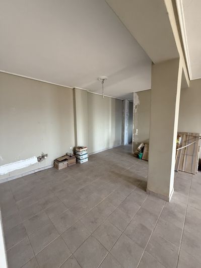 Image No.12-5 Bed Property for sale