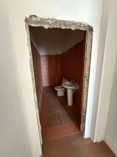 Image No.19-5 Bed Property for sale